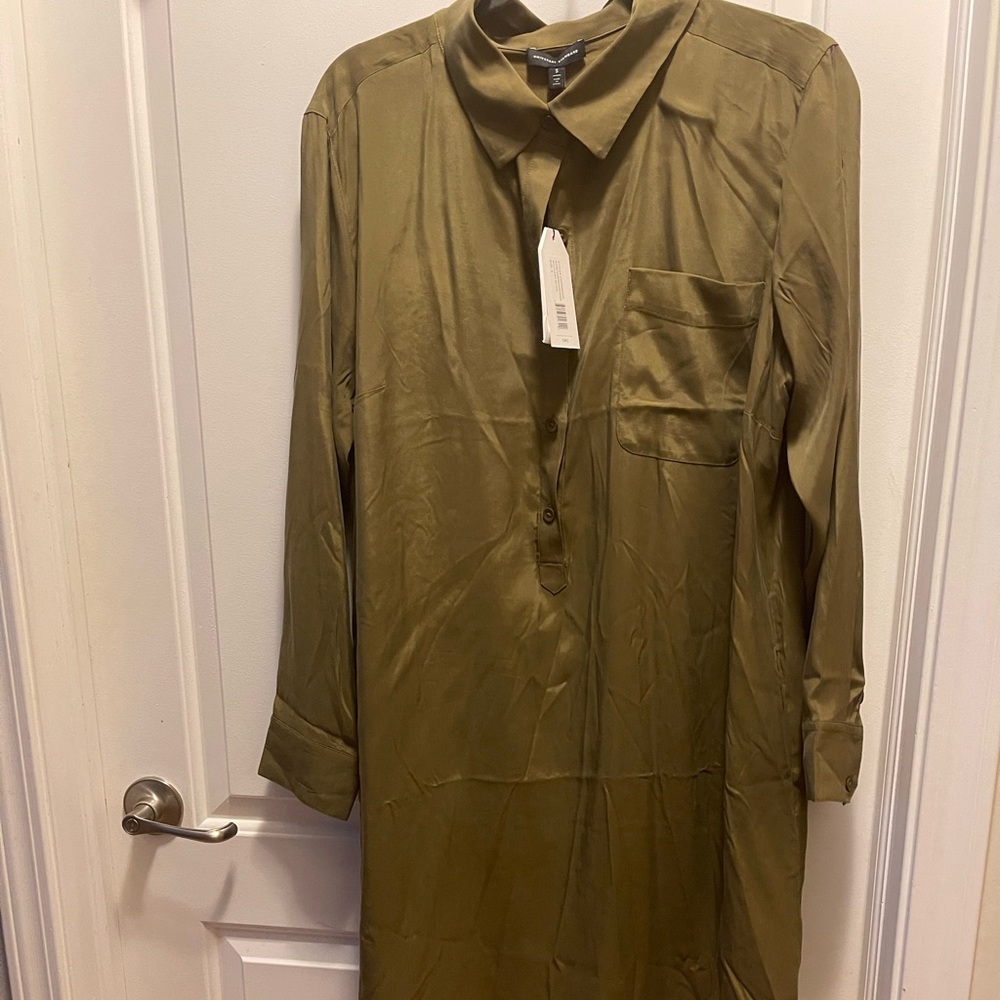 Universal standard Rubicon ddress olive size small = 14/16 see size chart